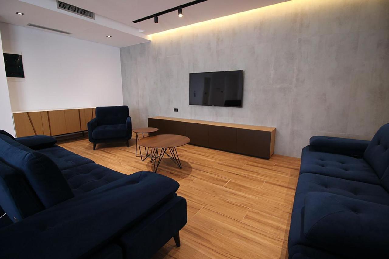 "The View" Luxury Apartments Sarande Exterior photo