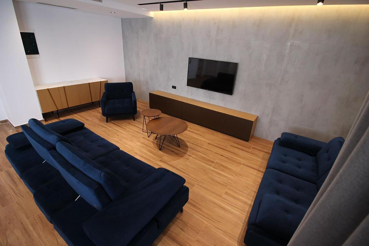 "The View" Luxury Apartments Sarande Exterior photo