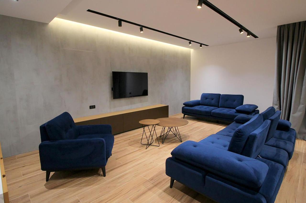 "The View" Luxury Apartments Sarande Exterior photo