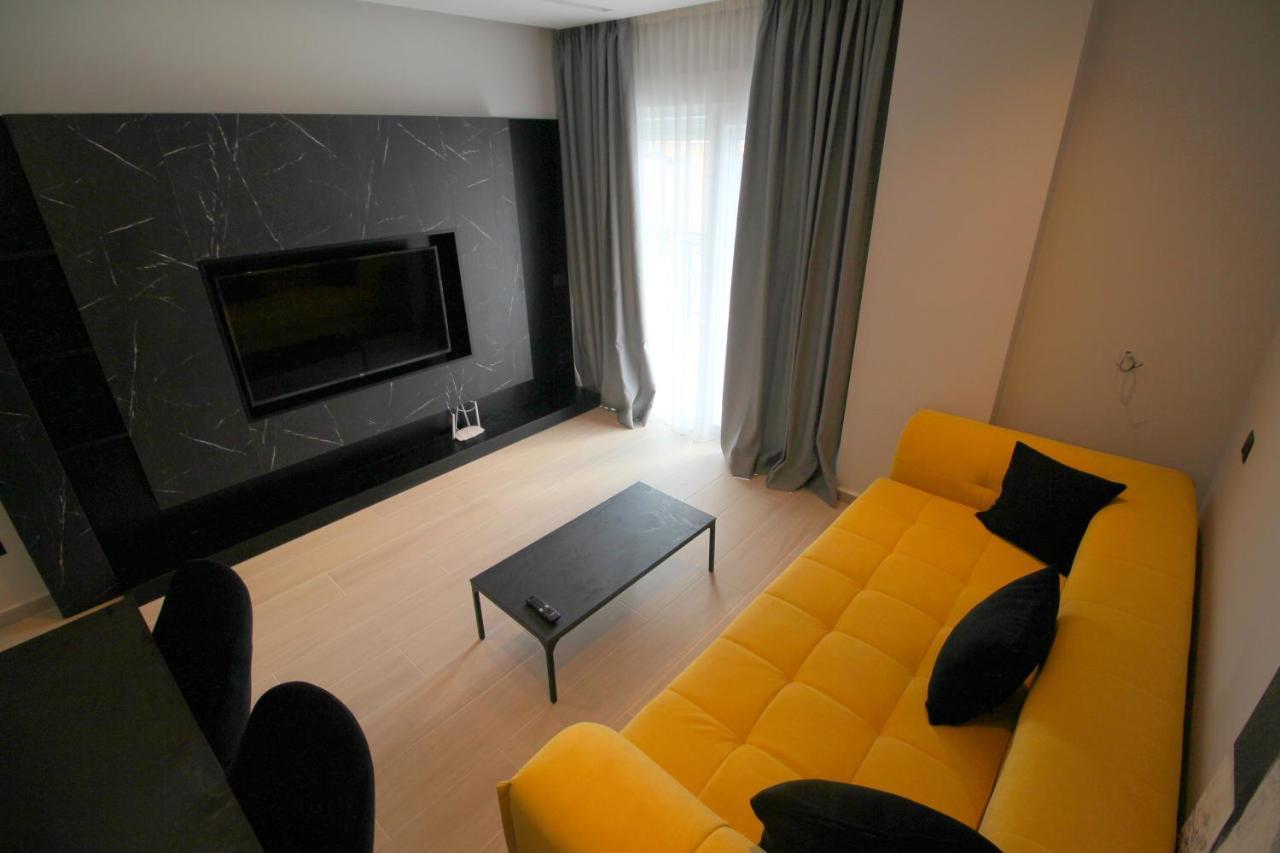 "The View" Luxury Apartments Sarande Exterior photo