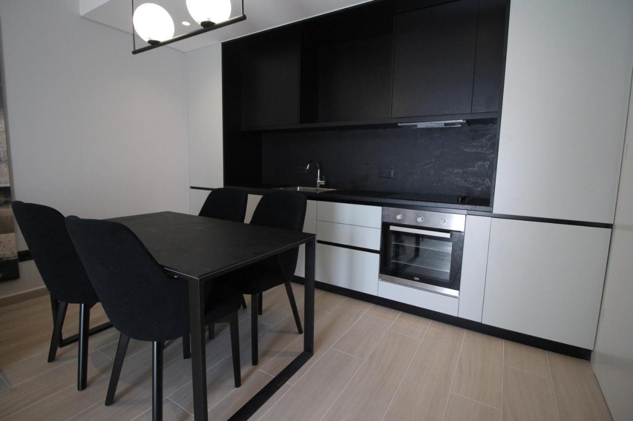"The View" Luxury Apartments Sarande Exterior photo