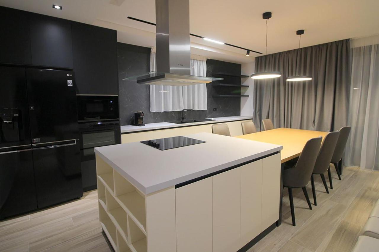 "The View" Luxury Apartments Sarande Exterior photo