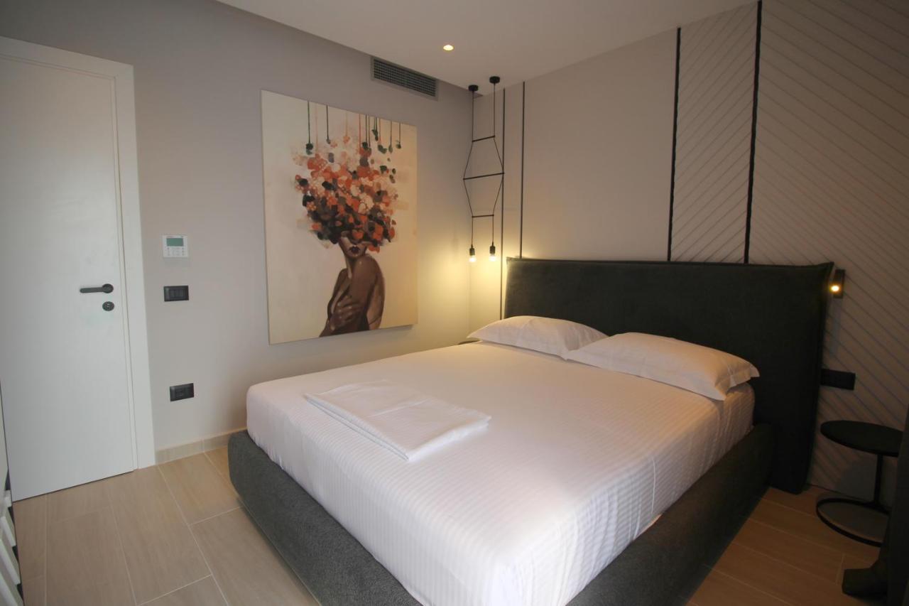 "The View" Luxury Apartments Sarande Exterior photo