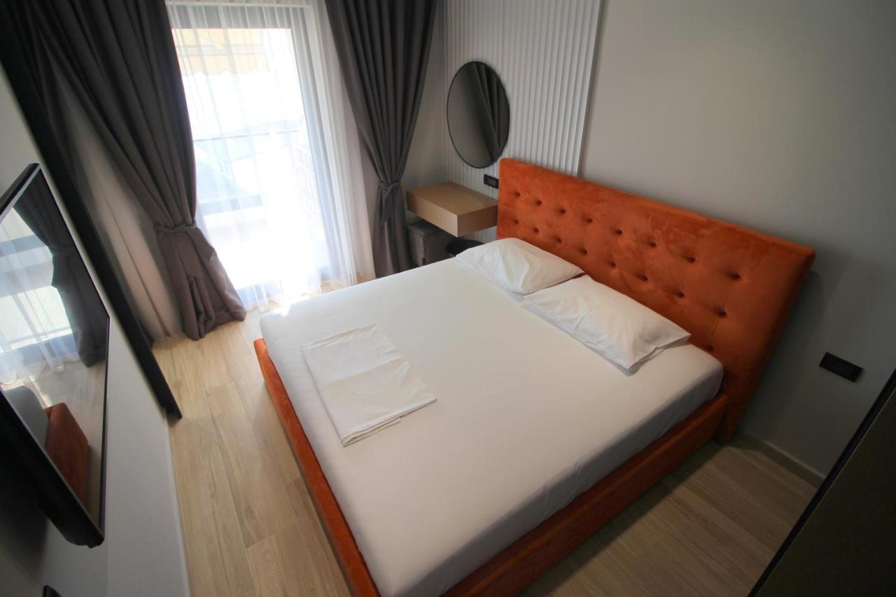 "The View" Luxury Apartments Sarande Exterior photo