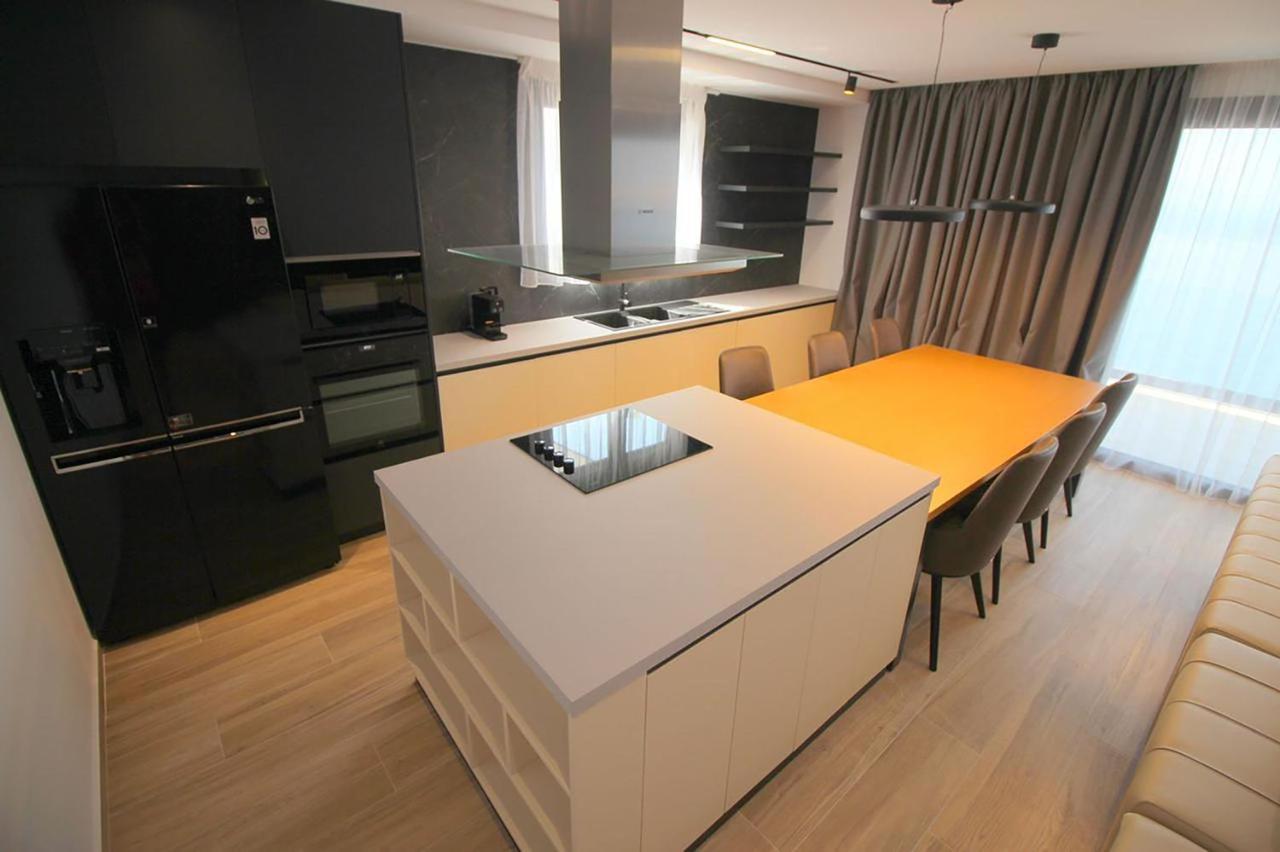 "The View" Luxury Apartments Sarande Exterior photo